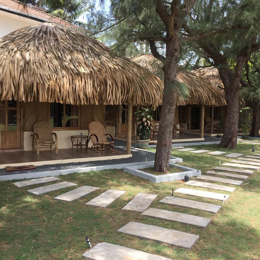 Royal Beach Arugam Bay Exterior photo