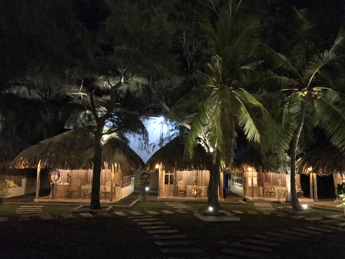 Royal Beach Arugam Bay Exterior photo