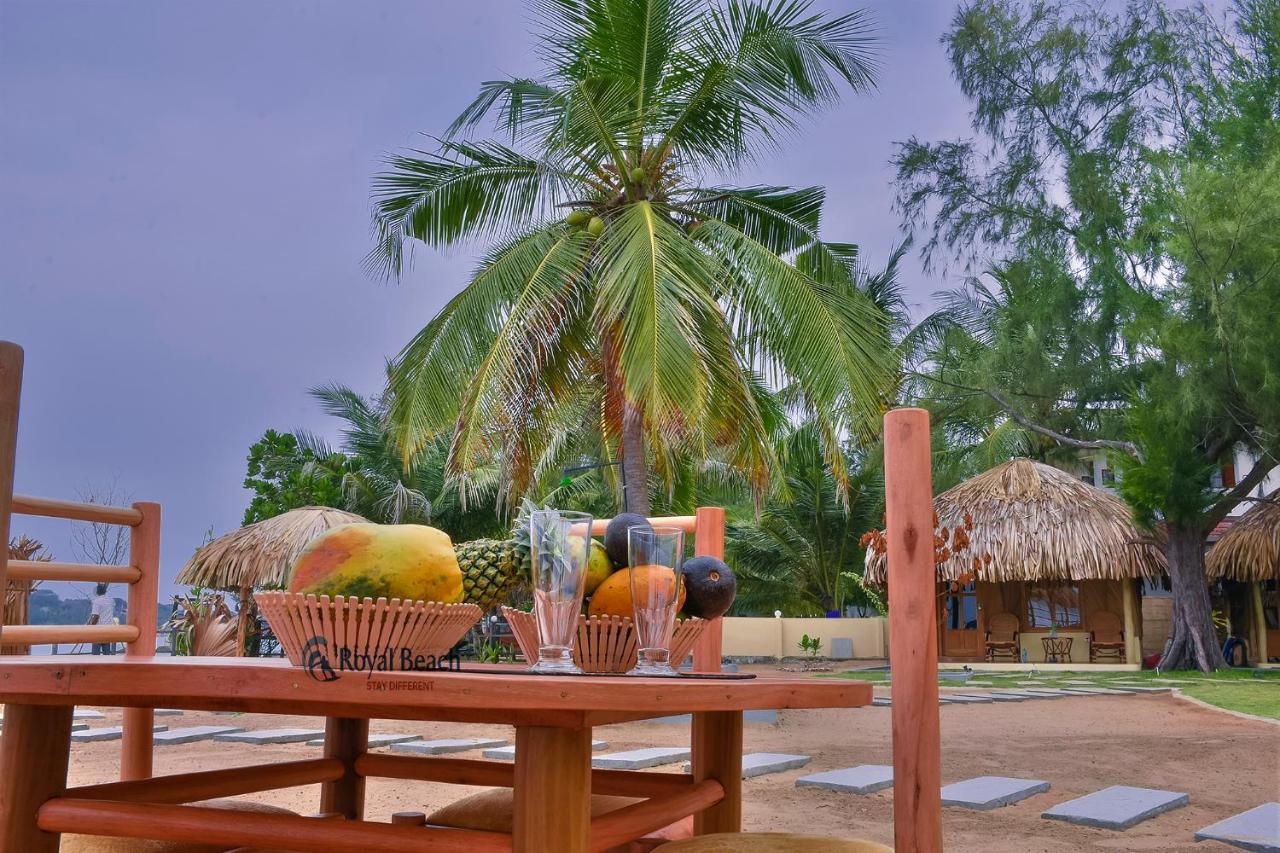 Royal Beach Arugam Bay Exterior photo