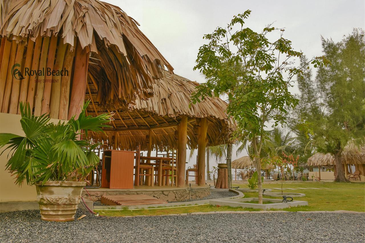 Royal Beach Arugam Bay Exterior photo