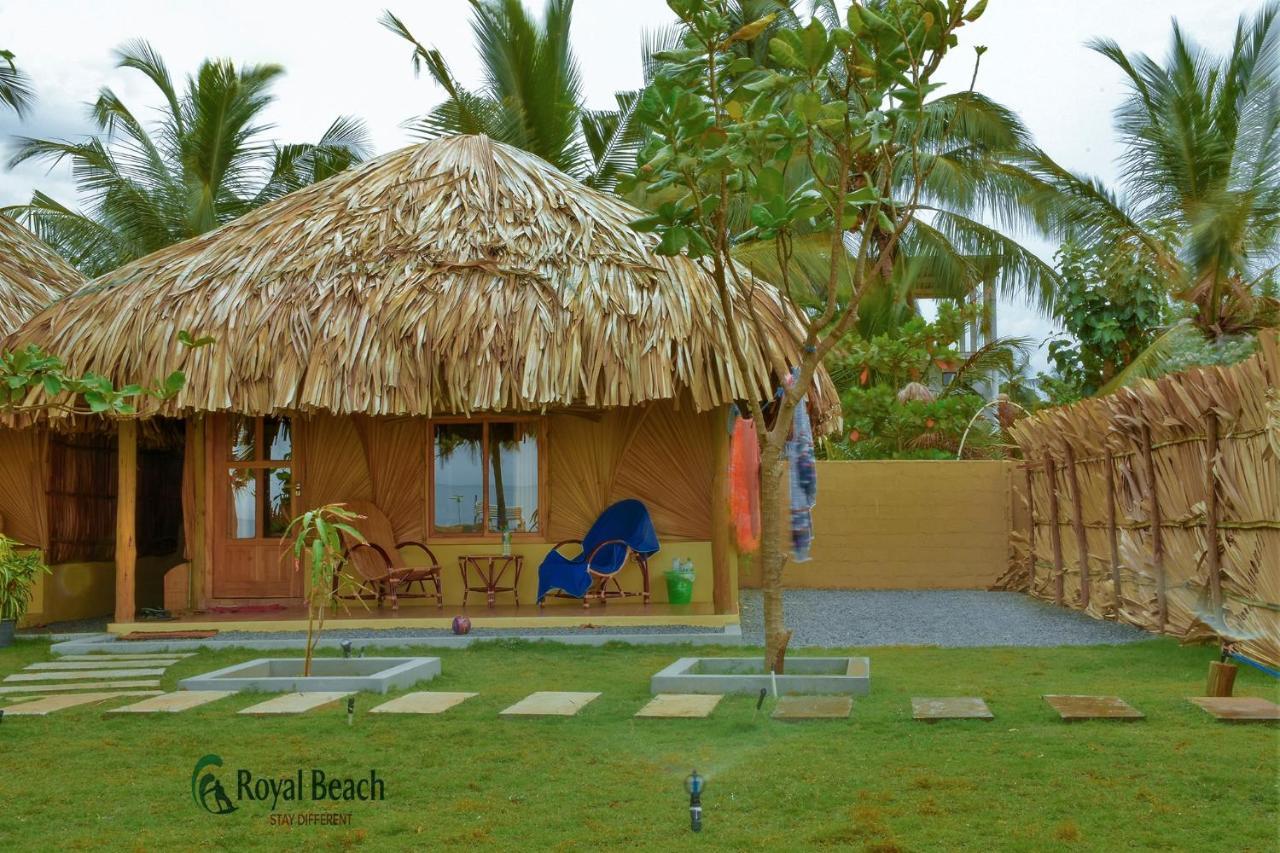 Royal Beach Arugam Bay Exterior photo